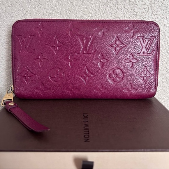 LOUIS VUITTON Monogram Empreinte Leather Zippy Organizer Wallet 7.6”L x 1”W x4”H - Picture 11 of 11